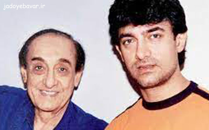 عامر خان در کنار پدرش