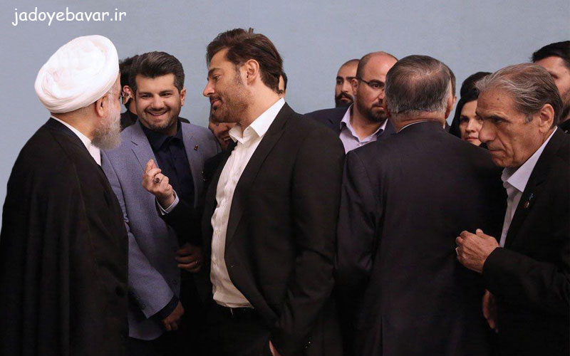 محمدرضا گلزار در دیدار با رئیس جمهور وقت (حسن روحانی)